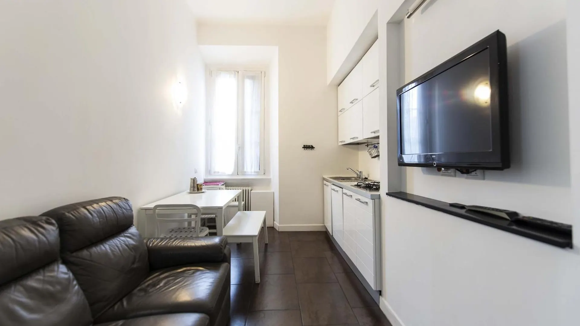 Apartamento Cermenate 7 Milán 0*,